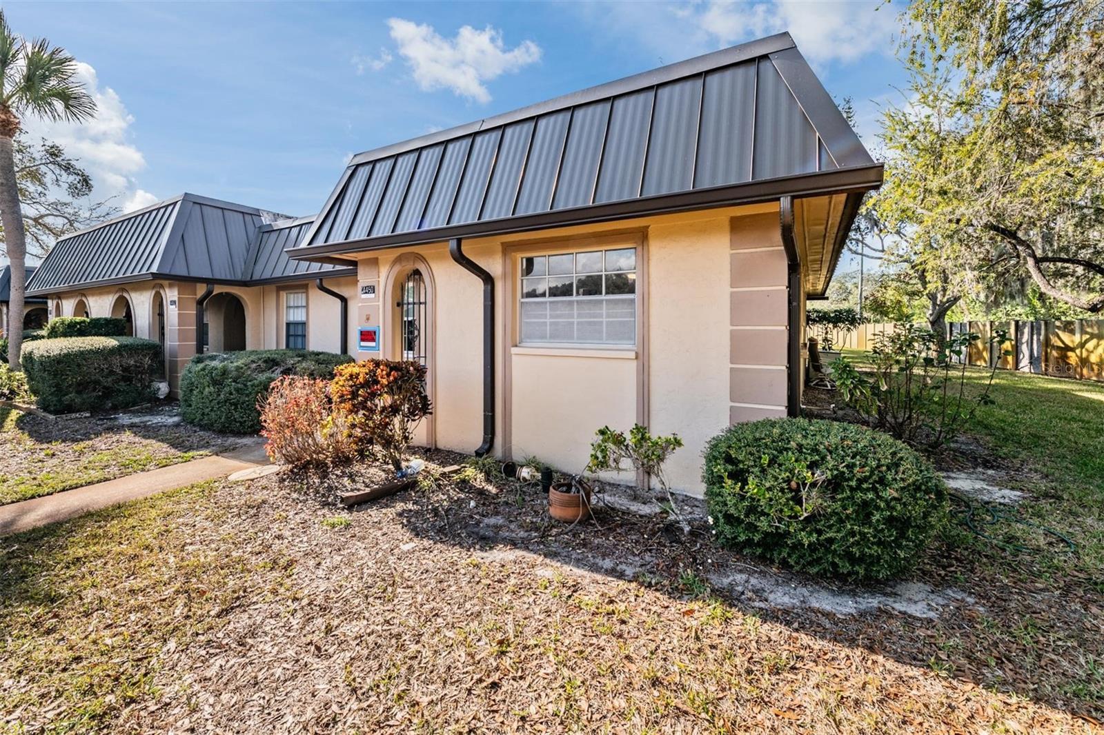 GARDENS BEACON SQUARE - Residential