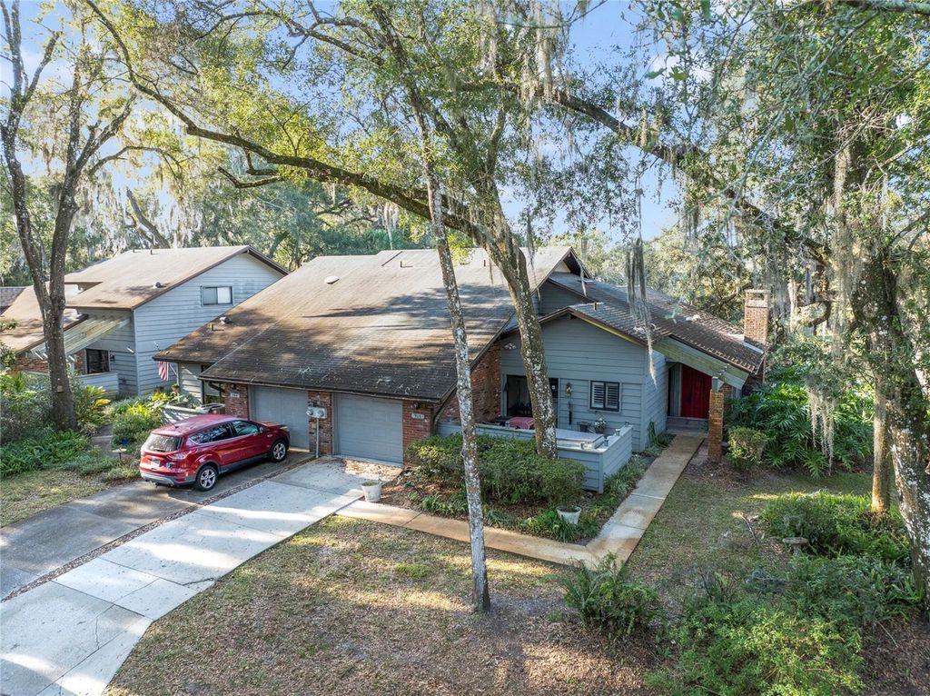 Photo of 906 Village Green Road, Deland, FL 32720 (MLS # V4950039)