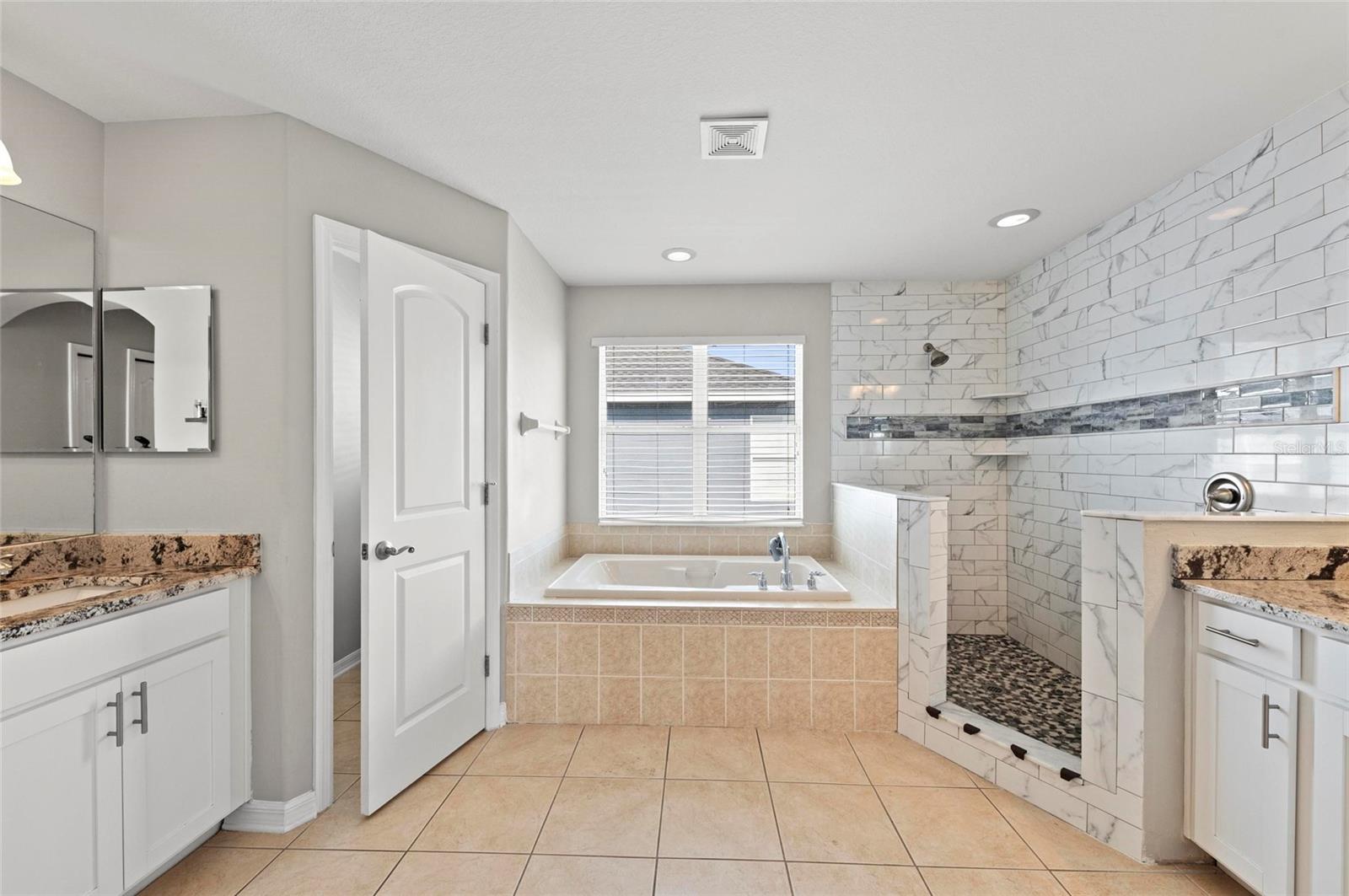 SILVERLAKE - Residential