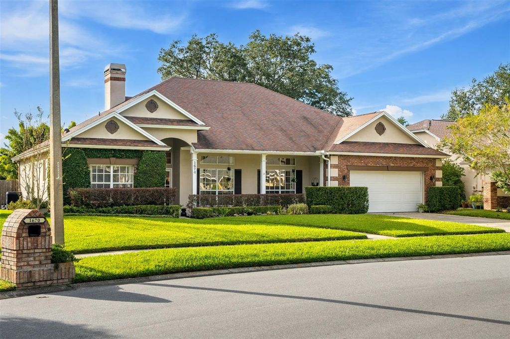 Photo of 1674 Victoria Way, Winter Garden, FL 34787 (MLS # O6357191)