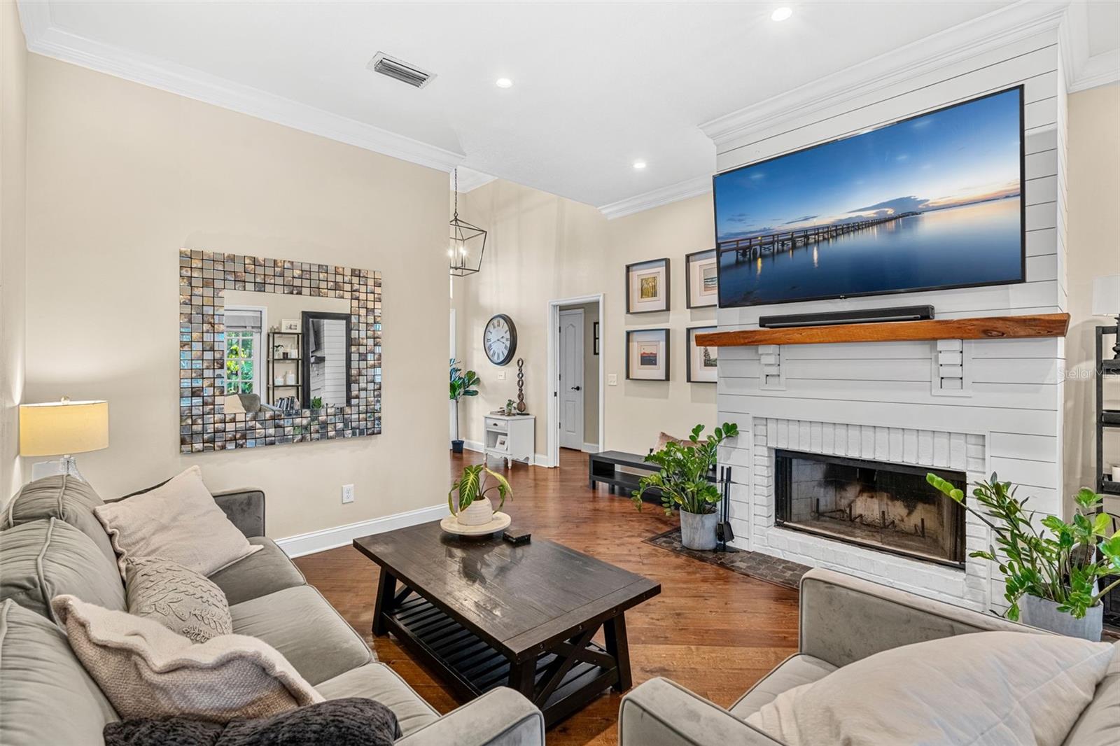 TUSCANY - Residential