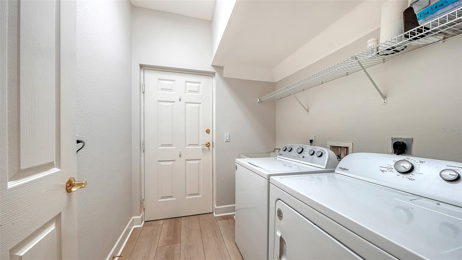 BOTANICA PARISIENNE GARDENS - Residential