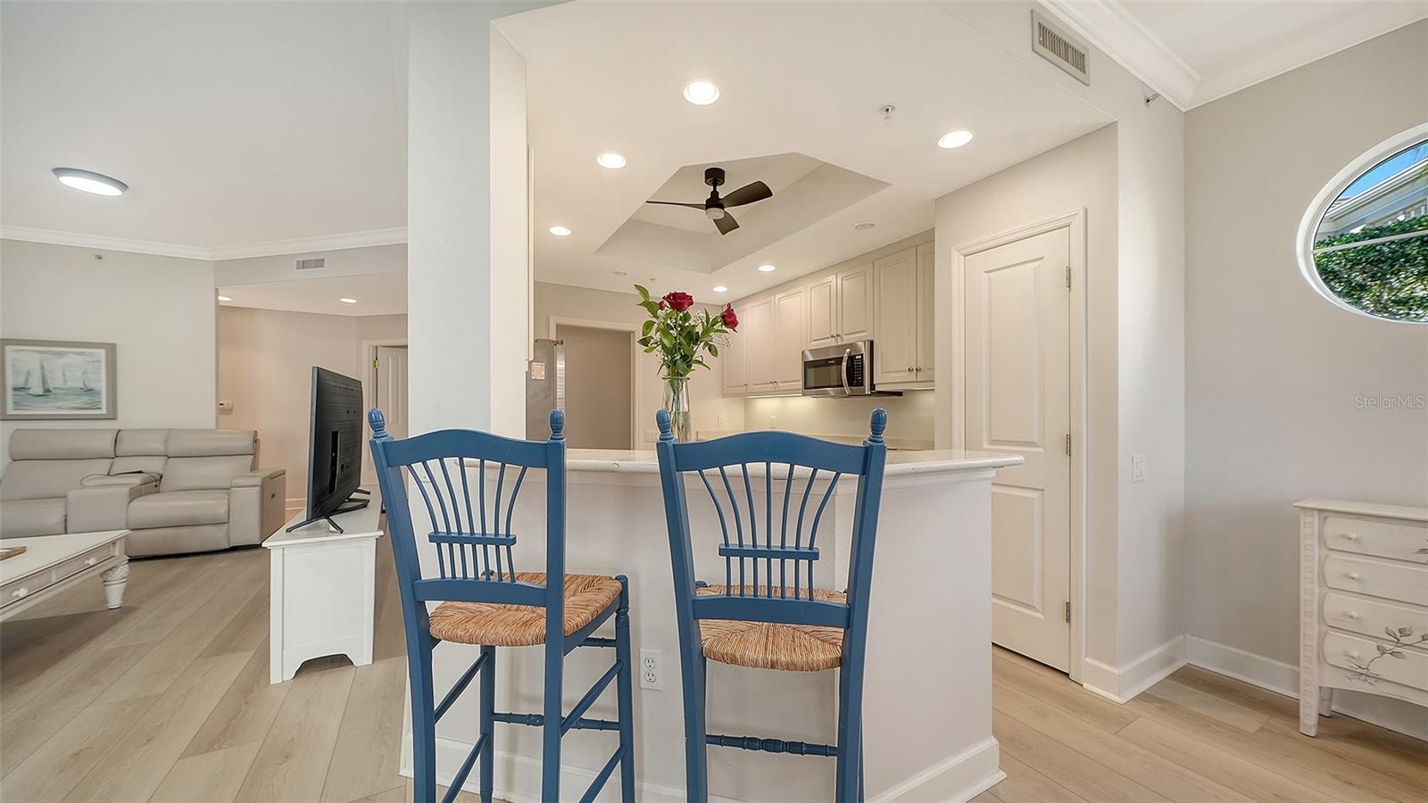 BOTANICA PARISIENNE GARDENS - Residential