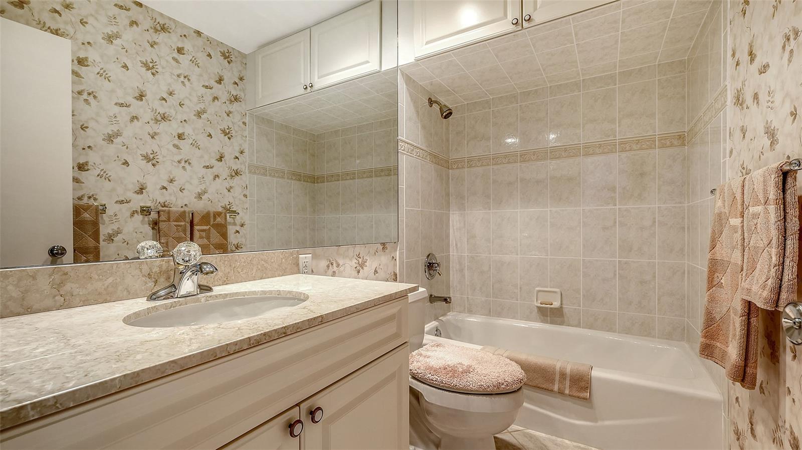 SARASOTA HARBOR EAST - Residential