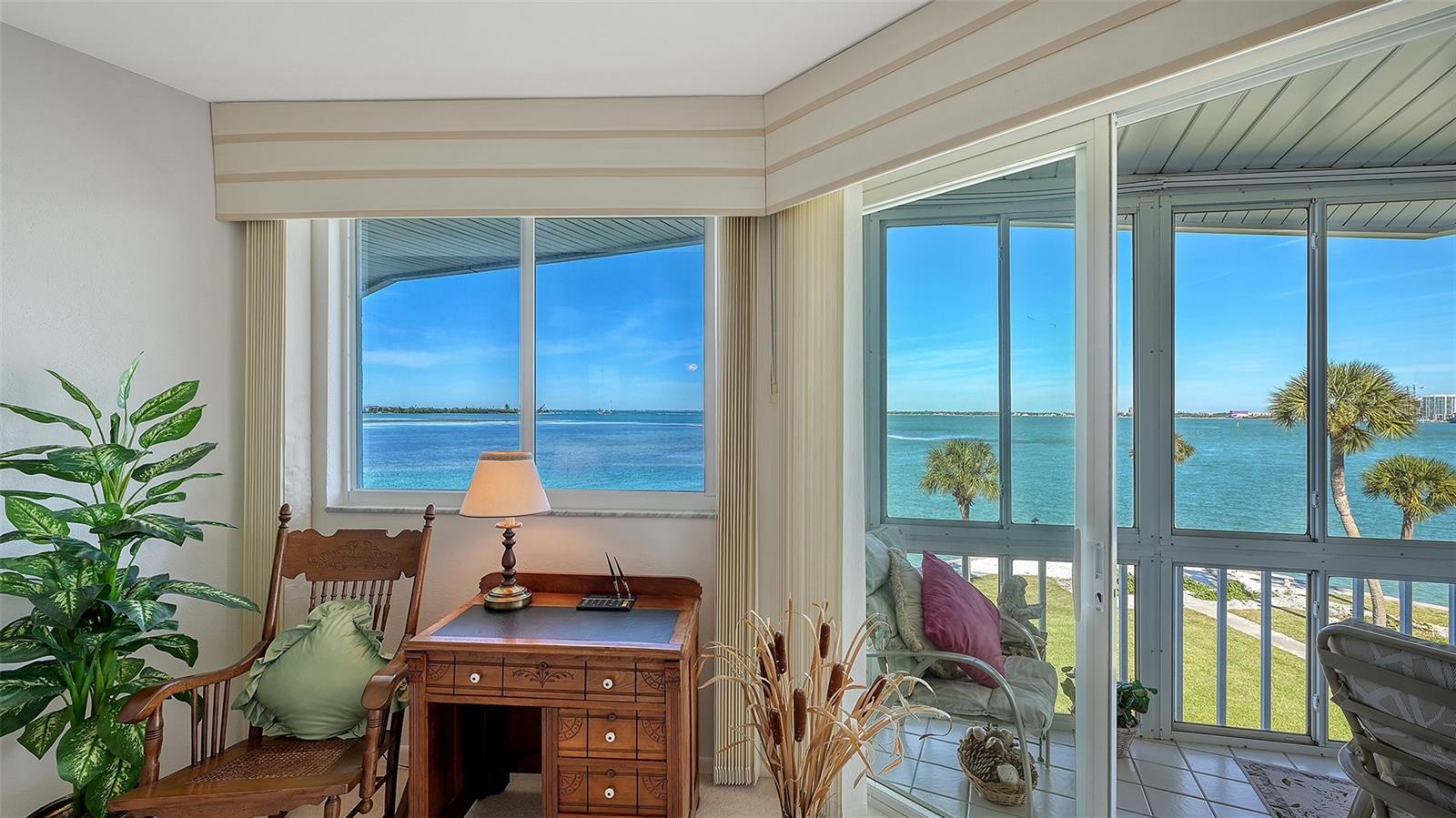 SARASOTA HARBOR EAST - Residential