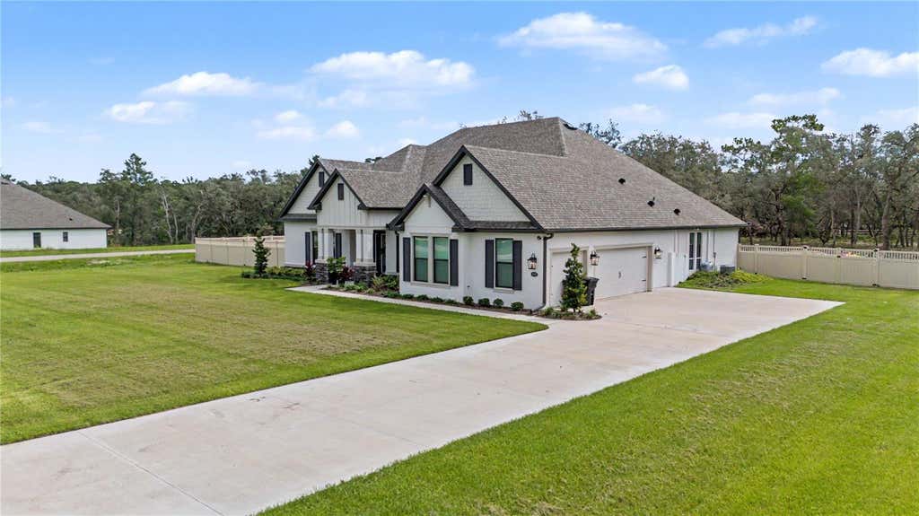 Photo of 17422 Nokota Avenue, Hudson, FL 34667 (MLS # TB8534327)