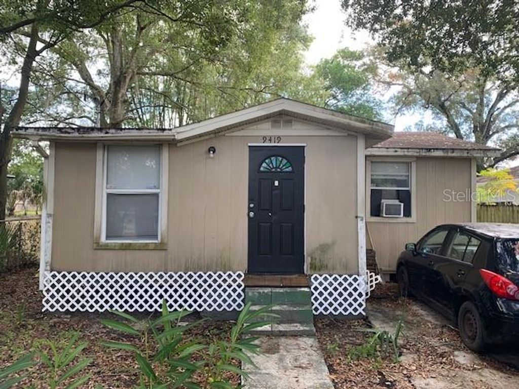 Photo of 9419 N 12th Street, Tampa, FL 33612 (MLS # T3494074)