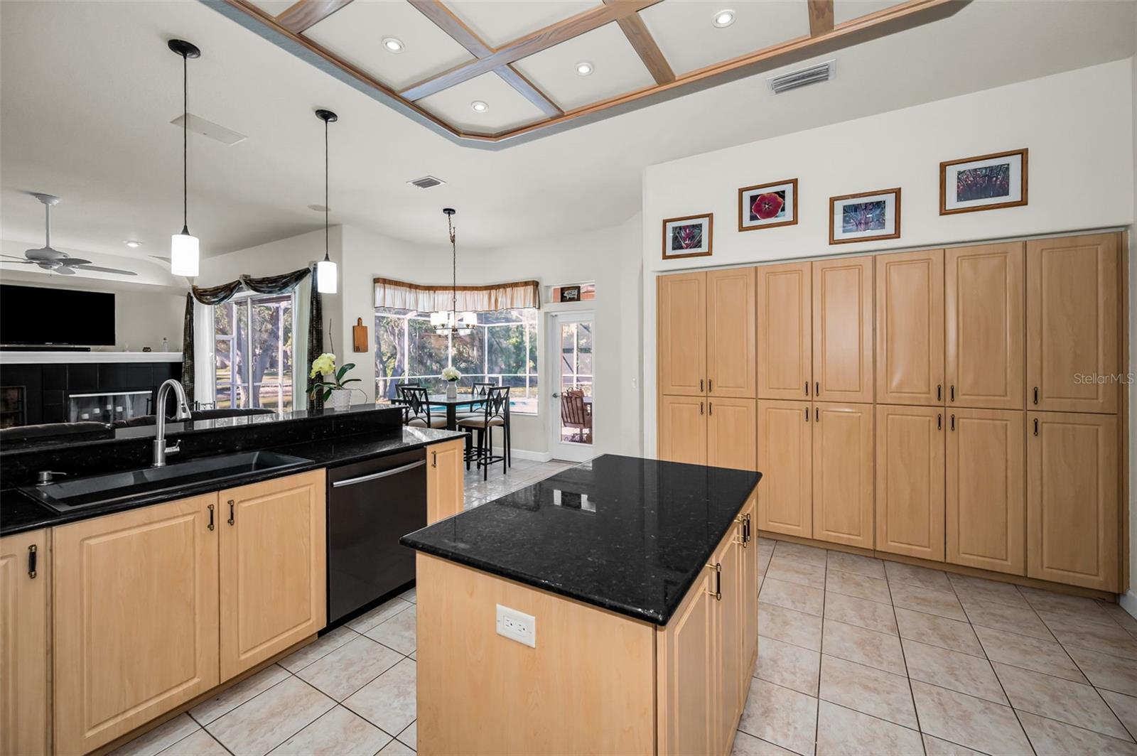 OLD HARBOR PLACE - Residential