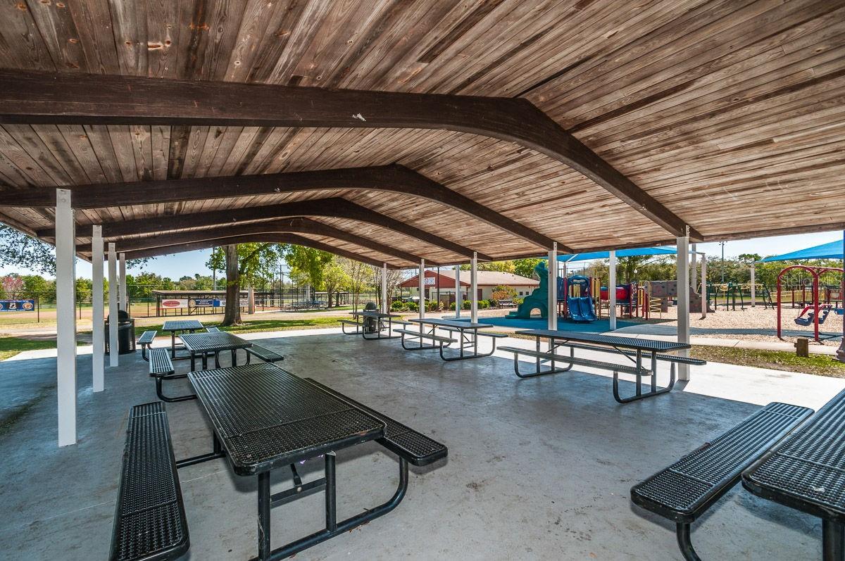 OLD HARBOR PLACE - Residential