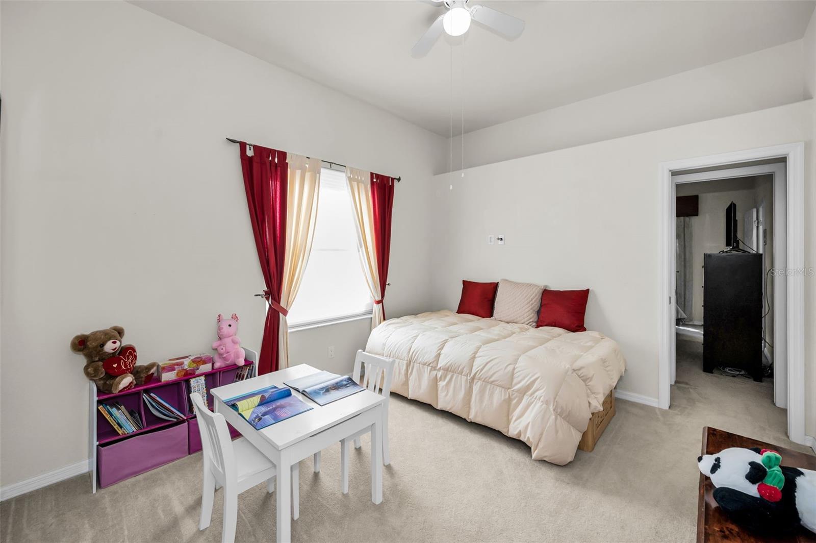 OLD HARBOR PLACE - Residential