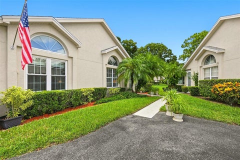 1131 Golfview Woods Drive, Ruskin, FL 33573