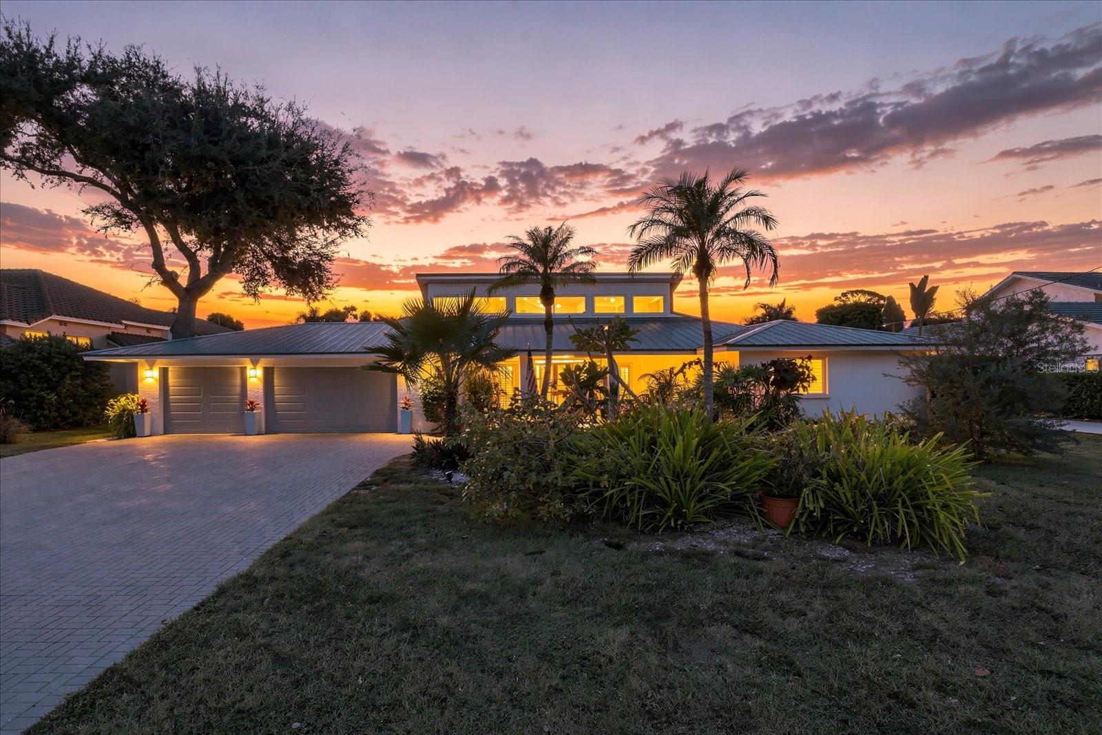 1741 STANFORD LANE, SARASOTA, FL, 34231 1 1741 STANFORD LANE