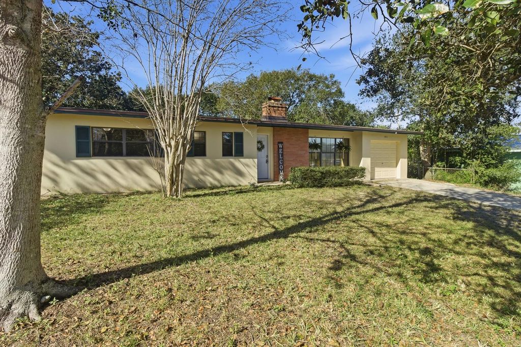 Photo of 1411 Crest Drive, Titusville, FL 32780 (MLS # O6374101)