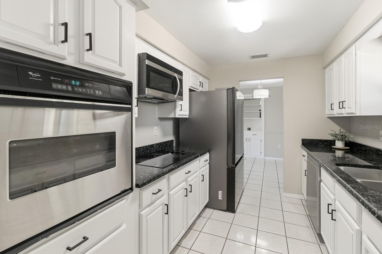 COUNTRY CLUB HEIGHTS ADD 01 - Residential