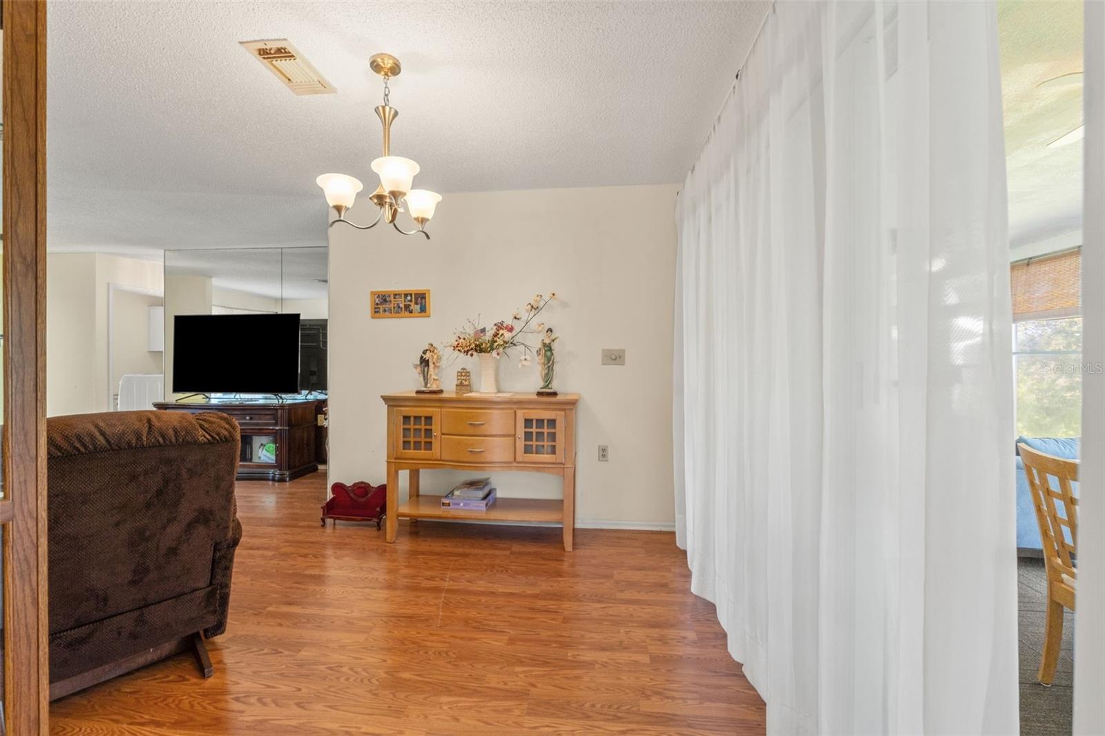 TIMBER OAKS - Residential