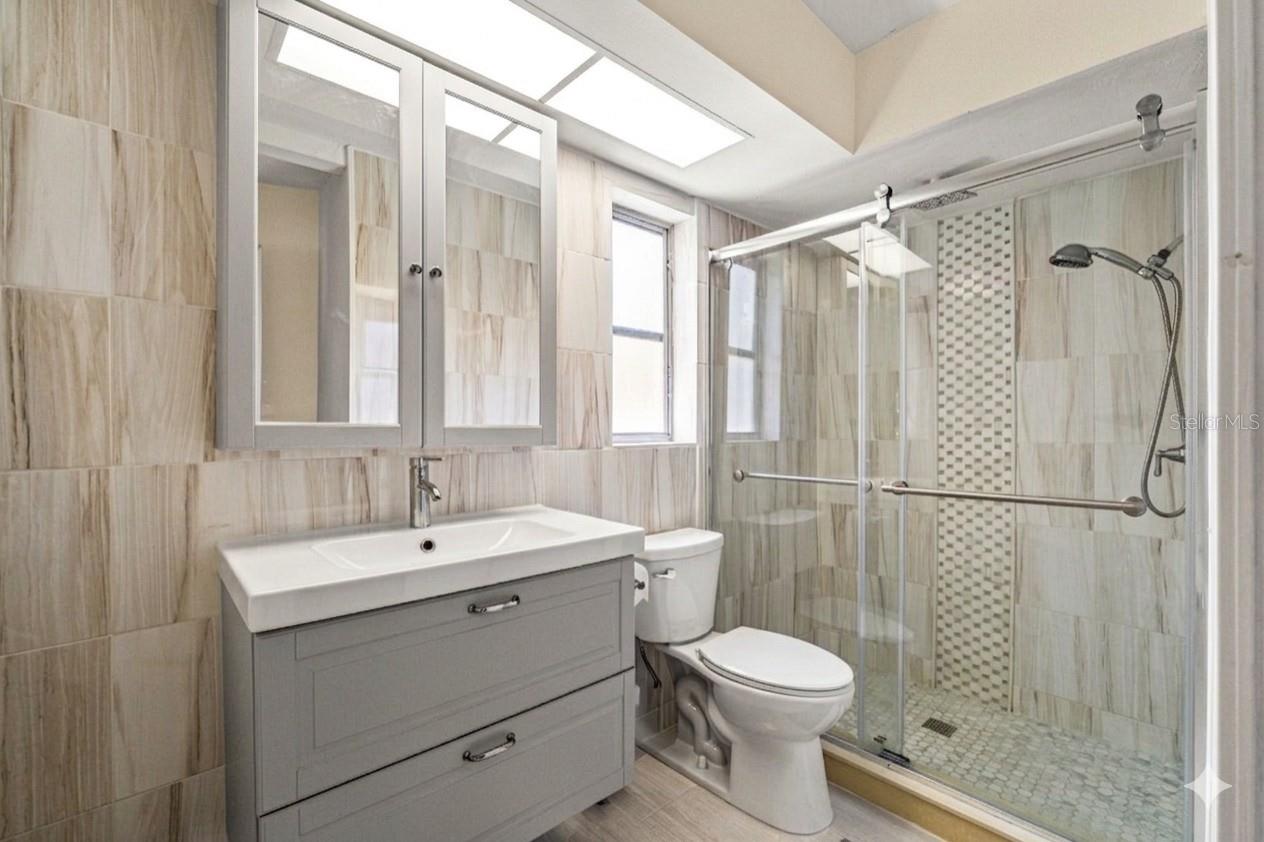 TIMBER OAKS - Residential