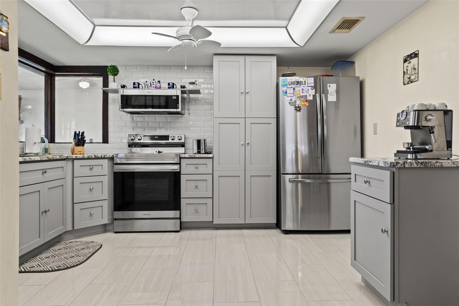 TIMBER OAKS - Residential