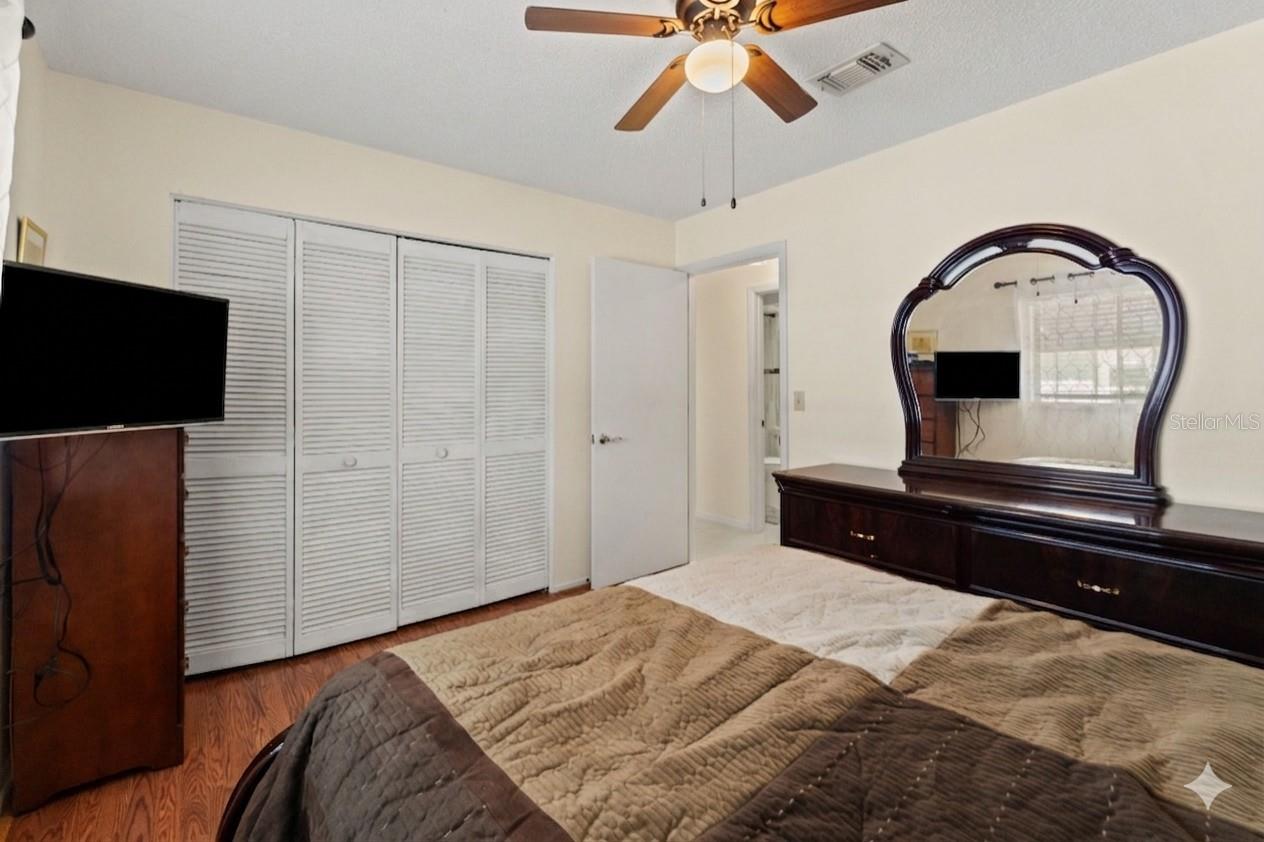 TIMBER OAKS - Residential