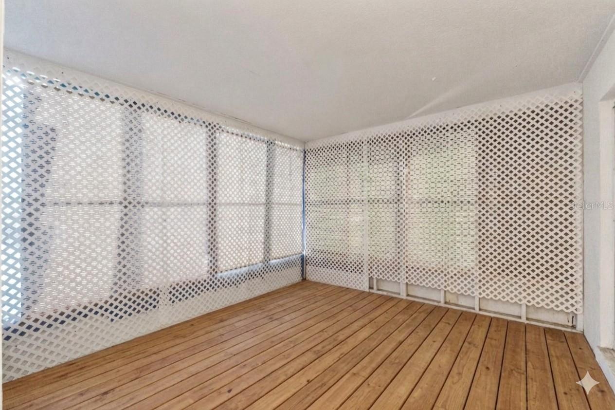 TIMBER OAKS - Residential