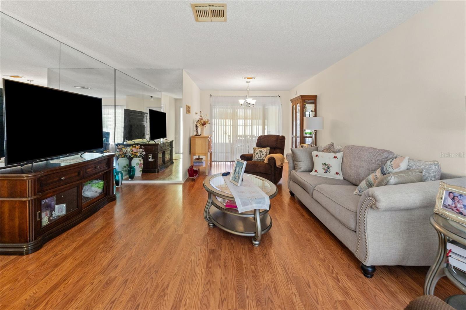 TIMBER OAKS - Residential