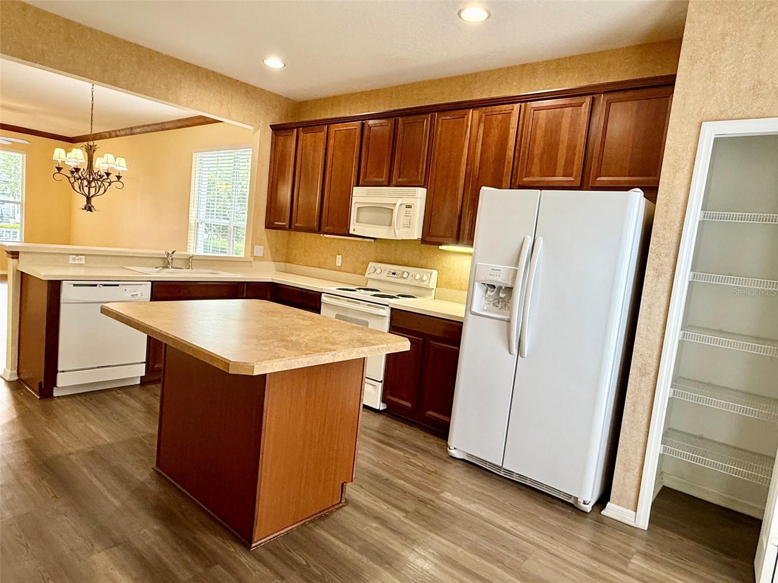 AVALON PARK SOUTH PH 01 - Residential