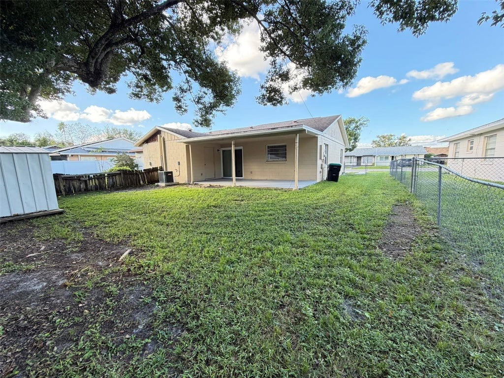 Photo of 8080 Parrot Drive, Orlando, FL 32825 (MLS # S5159968)