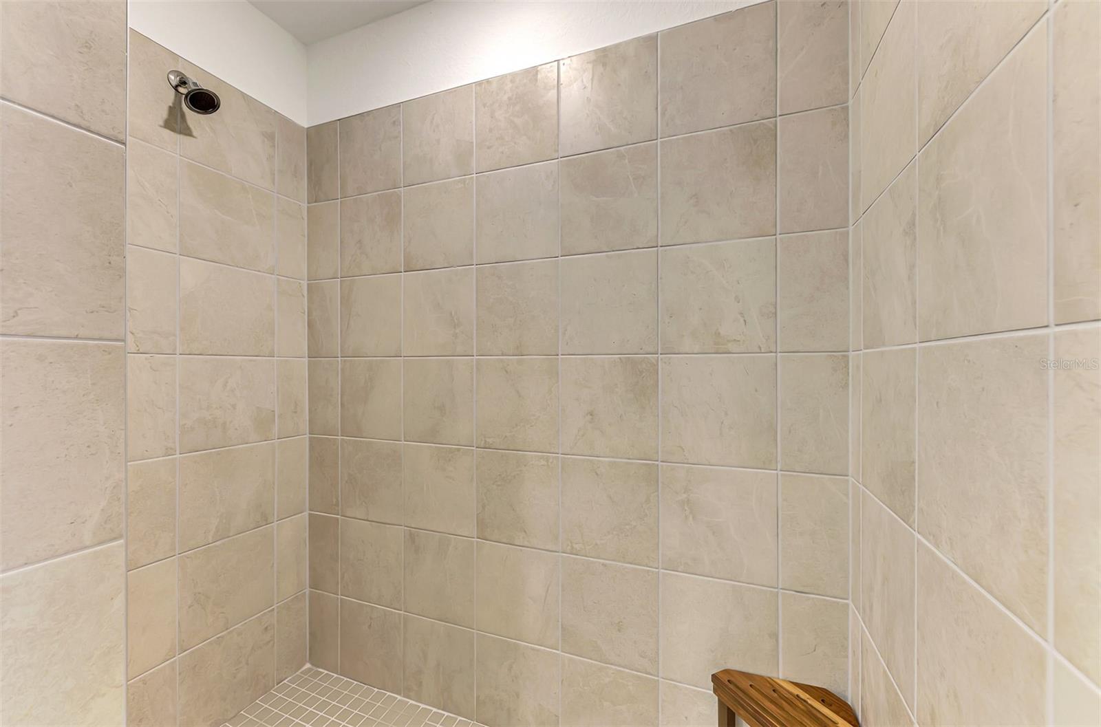 WELLEN PARK GOLF AND COUNTRY CLUB - Residential