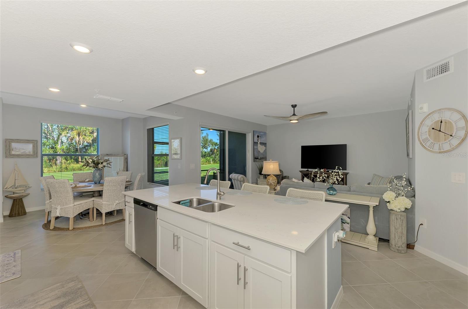 WELLEN PARK GOLF AND COUNTRY CLUB - Residential