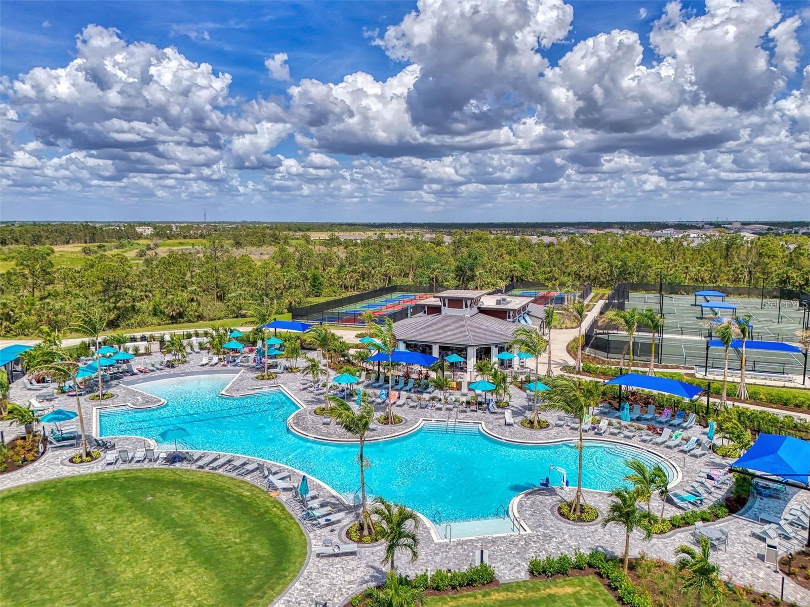 WELLEN PARK GOLF AND COUNTRY CLUB - Residential