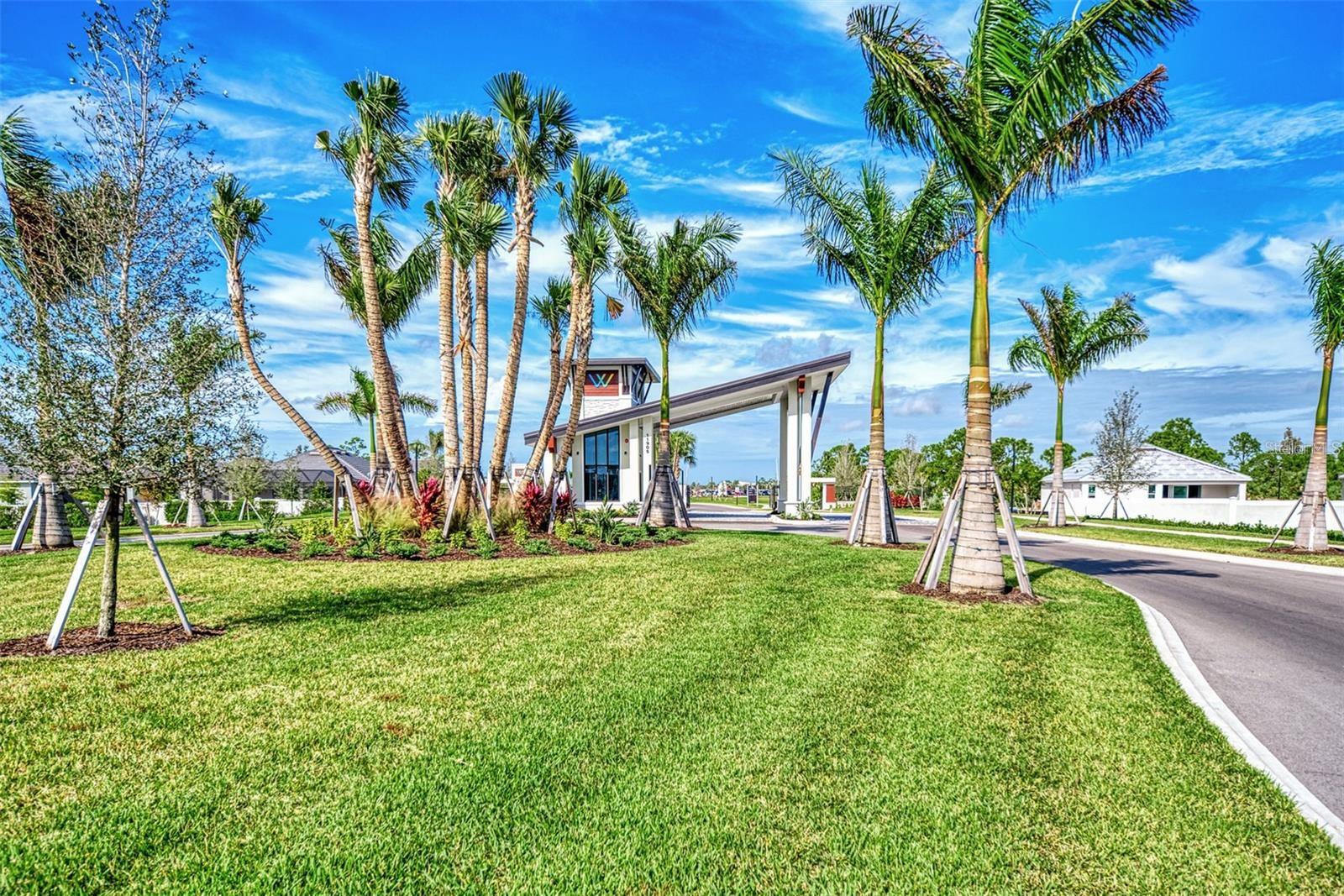 WELLEN PARK GOLF AND COUNTRY CLUB - Residential