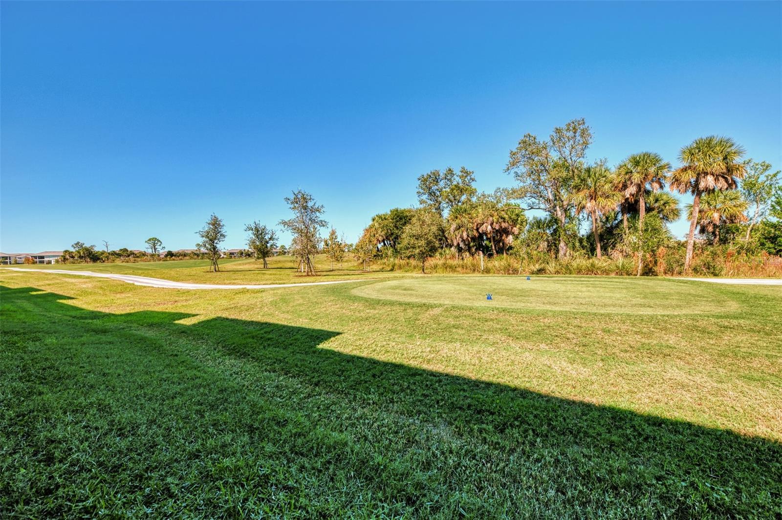 WELLEN PARK GOLF AND COUNTRY CLUB - Residential