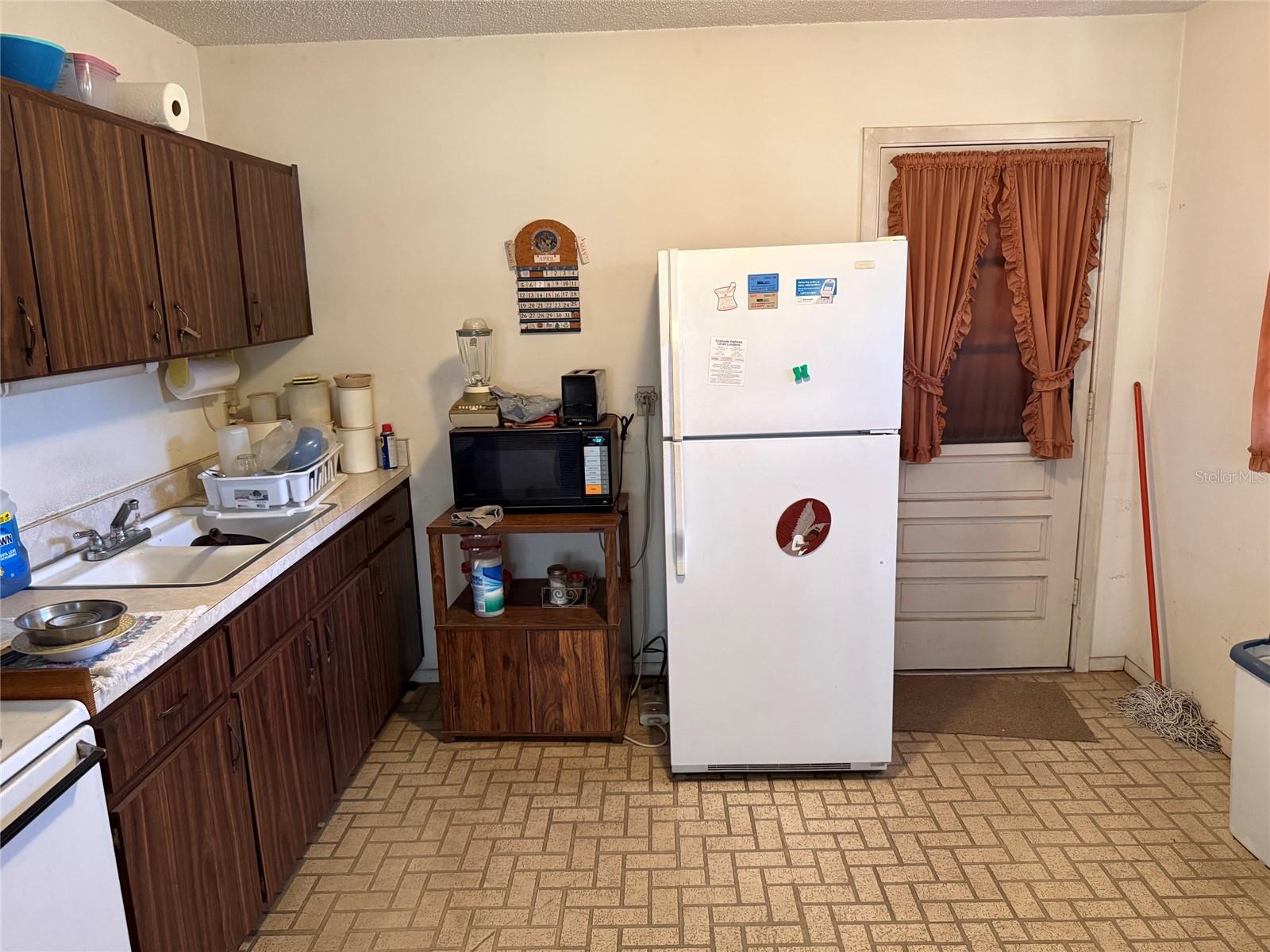 MAYS ADD - Residential