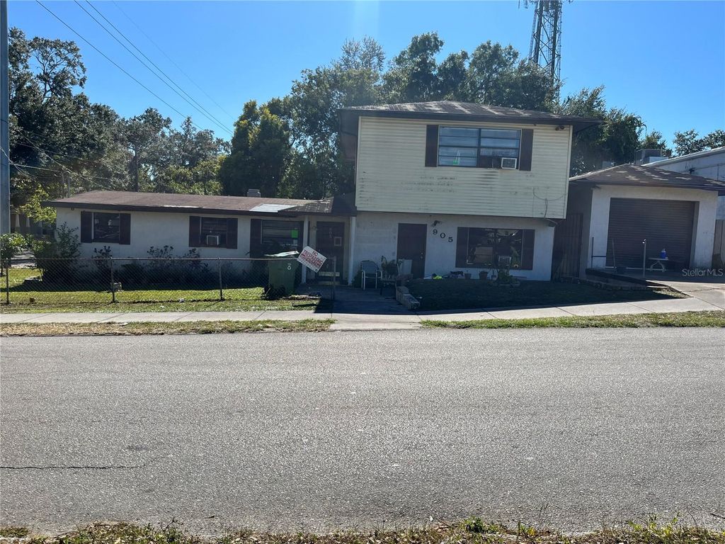 Photo of 905 E Juneau Street, Tampa, FL 33604 (MLS # TB8448019)