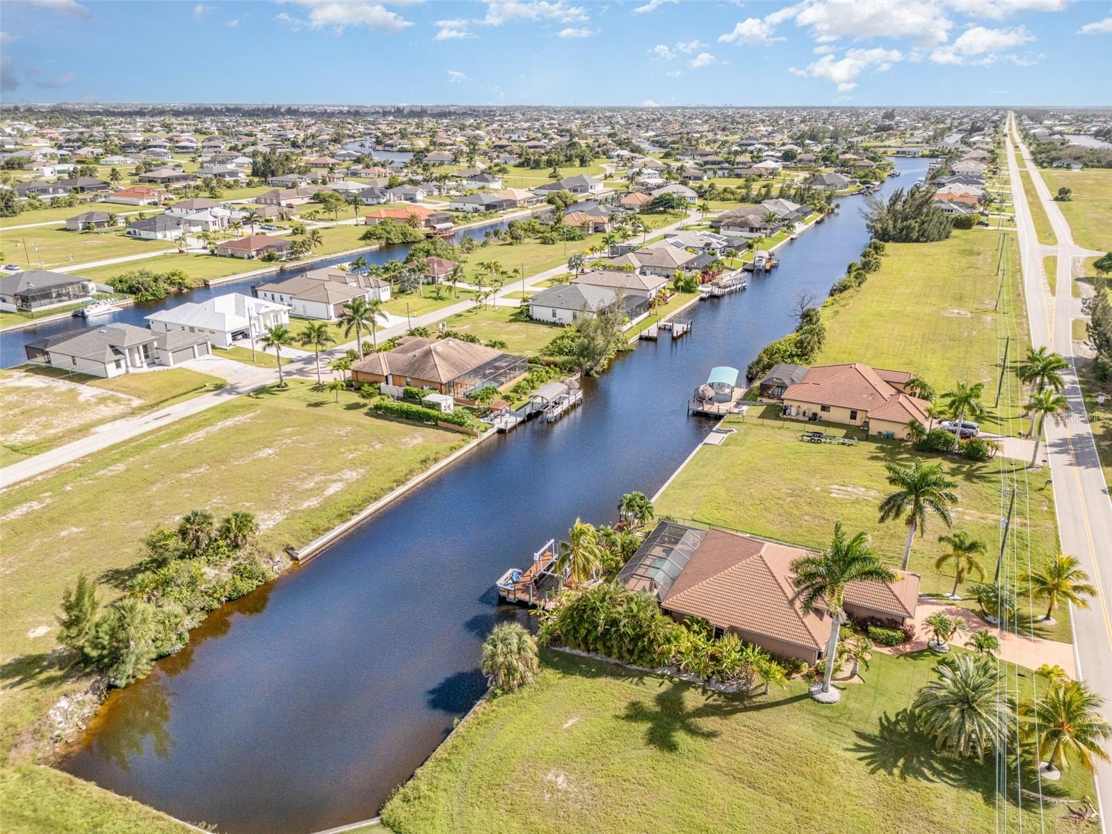 CAPE CORAL - Residential
