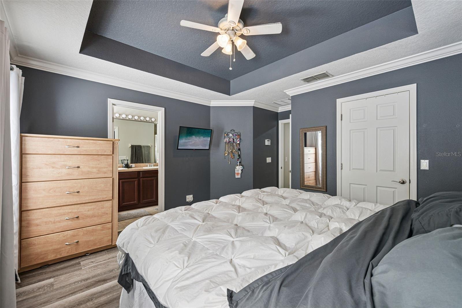 CLAYTON CROSSING TWNHMS - Residential