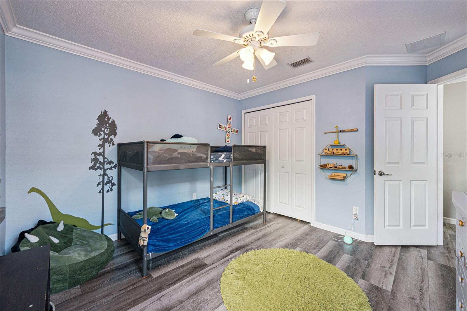 CLAYTON CROSSING TWNHMS - Residential