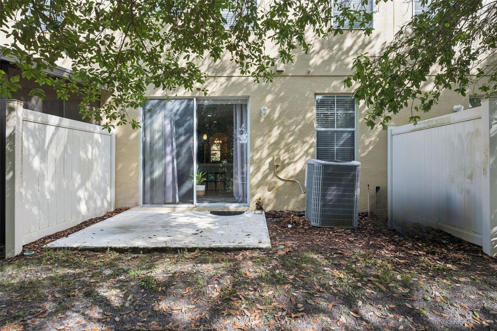 CLAYTON CROSSING TWNHMS - Residential