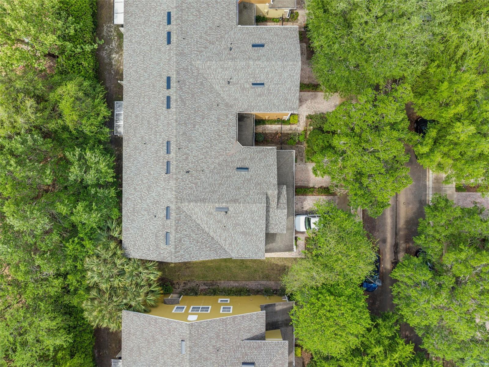 CLAYTON CROSSING TWNHMS - Residential