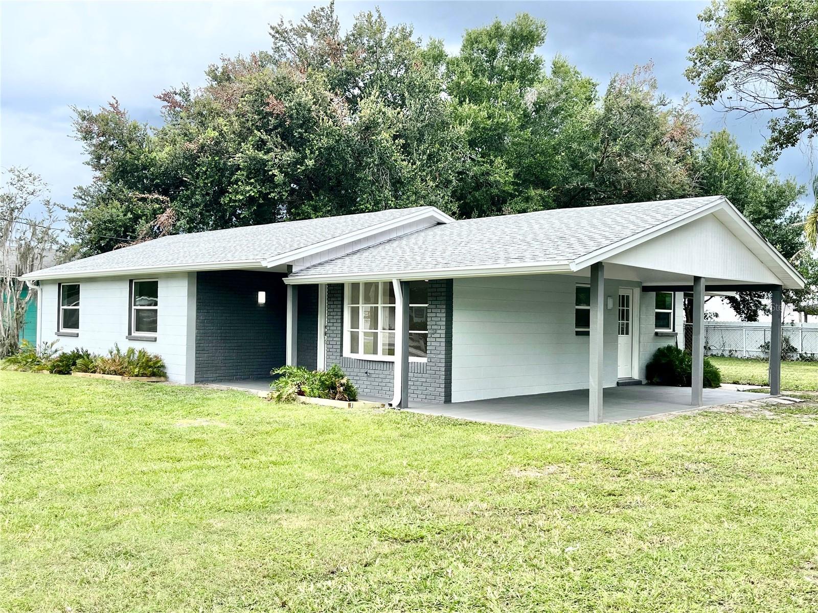 Fully remodeled home featuring updated bedrooms, kitchen, flooring, laundry room, and a beautiful rear terrace perfect for entertaining. Enjoy easy access to I-4 and be just 3 minutes away from historic Downtown Plant City with shopping, dining, and local events. This move-in ready property combines modern upgrades with convenience, offering an ideal location for families and commuters alike.