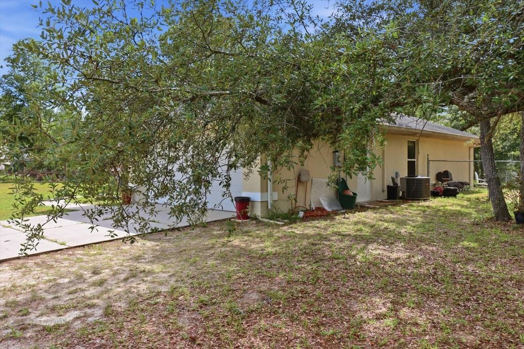 Photo of 7630 N Galt Point, Citrus Springs, FL 34434 (MLS # OM724743)