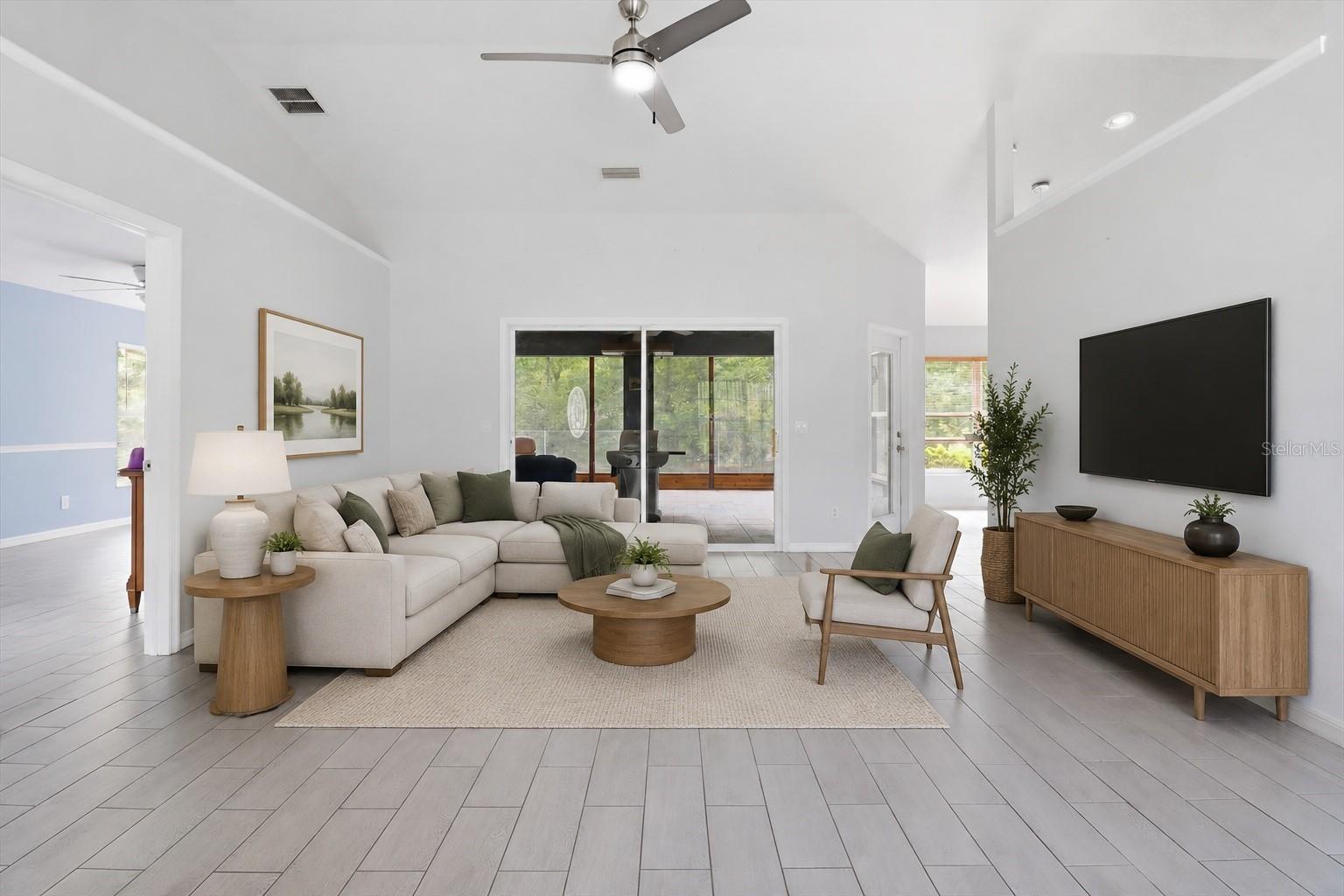 CITRUS SPGS UNIT 14 - Residential