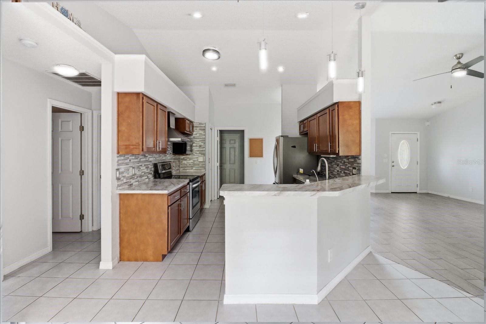CITRUS SPGS UNIT 14 - Residential