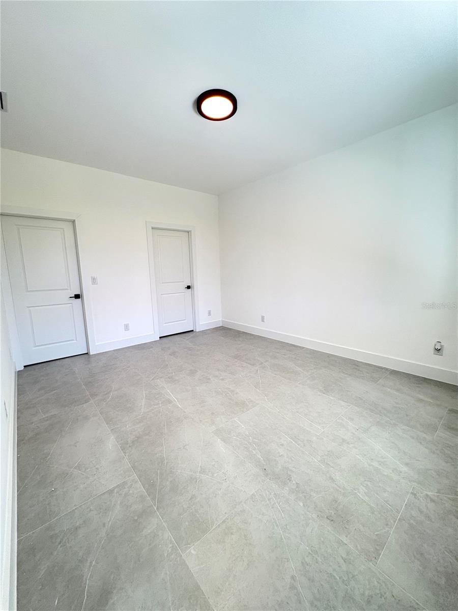 PORT CHARLOTTE SUB 33 - Residential Lease