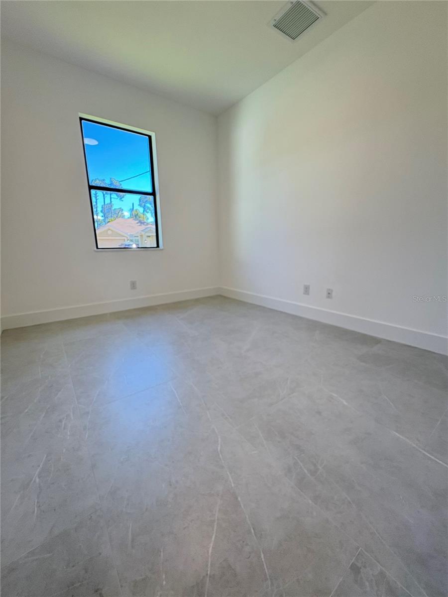 PORT CHARLOTTE SUB 33 - Residential Lease