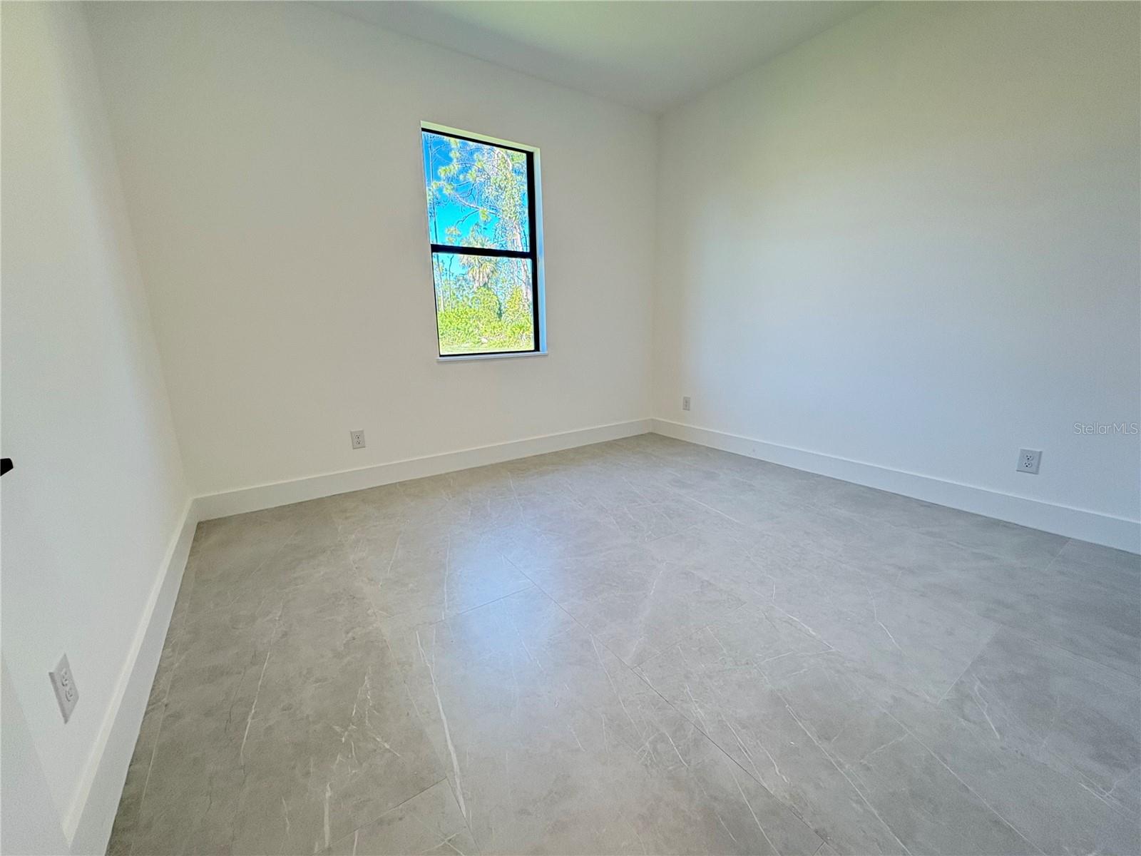 PORT CHARLOTTE SUB 33 - Residential Lease