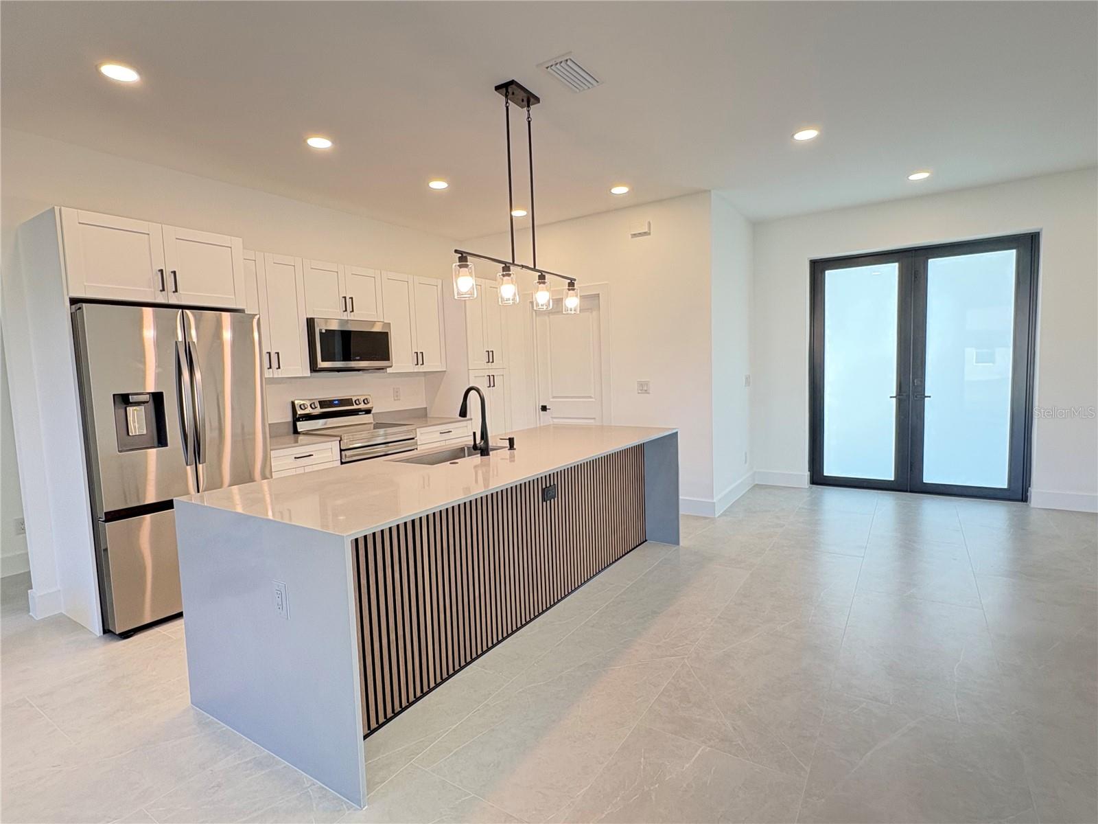 PORT CHARLOTTE SUB 33 - Residential Lease