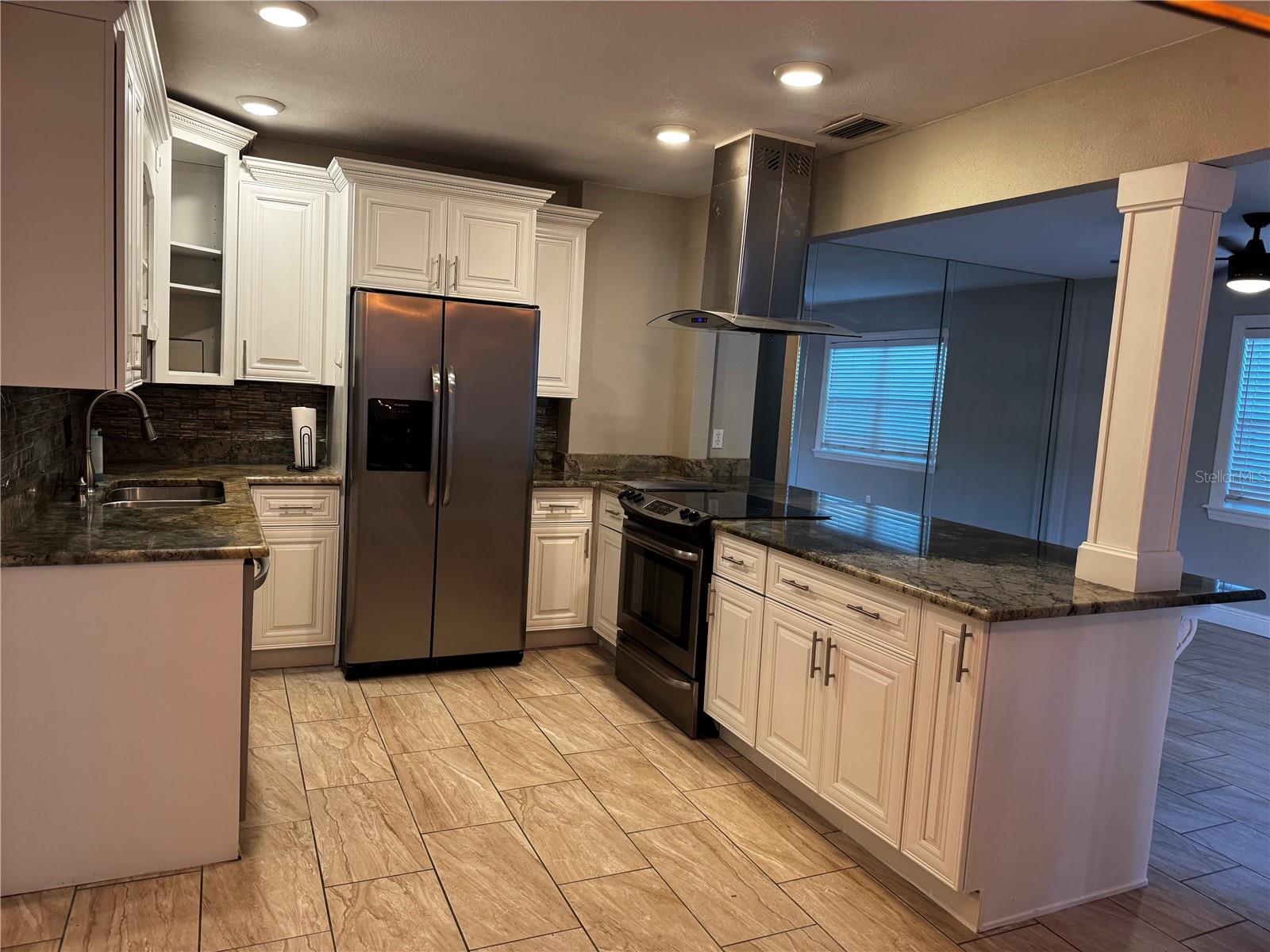 MARYLAND MANOR REV - Residential Lease