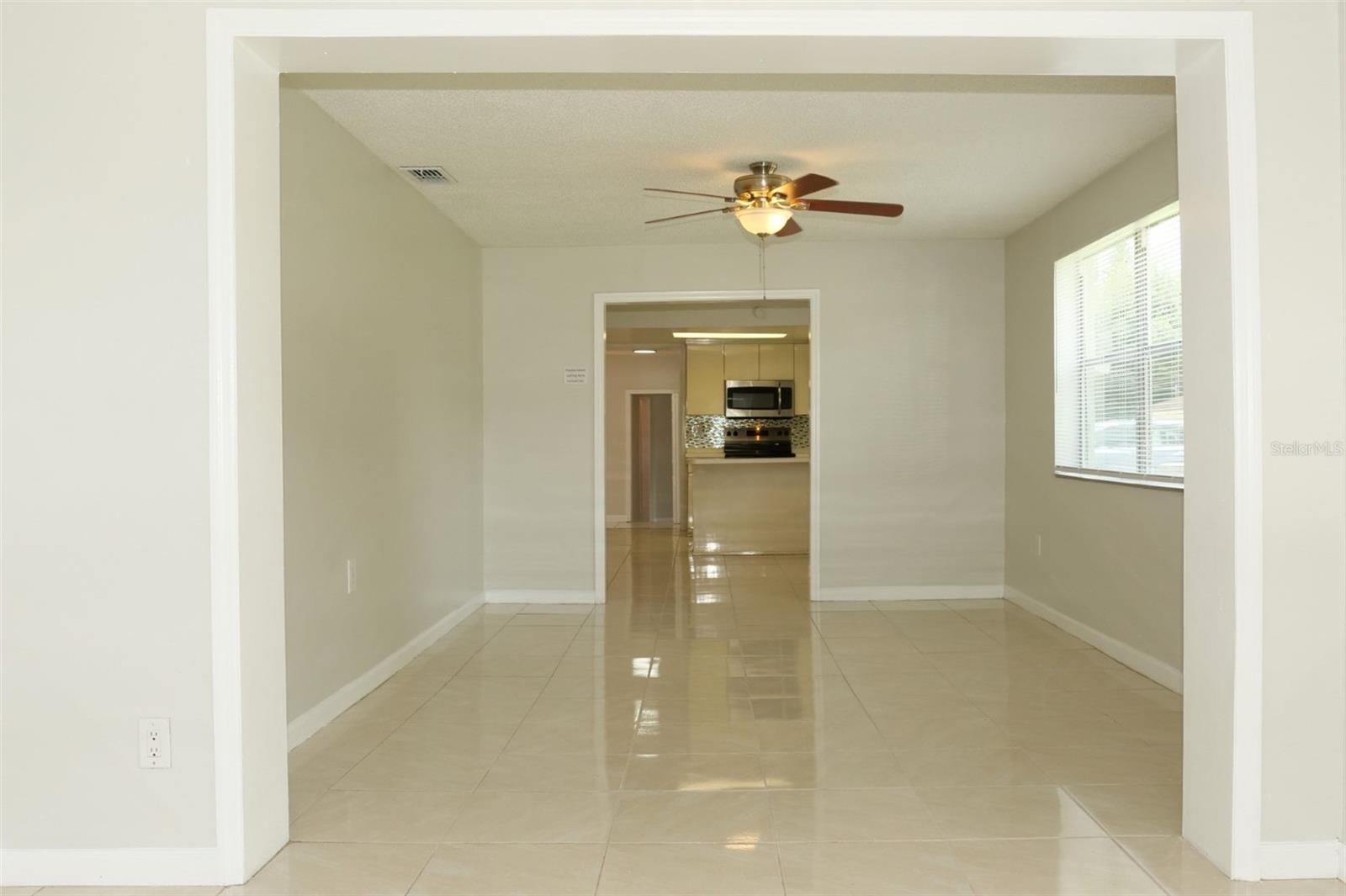 MICHIGAN AVE PARK - Residential Lease