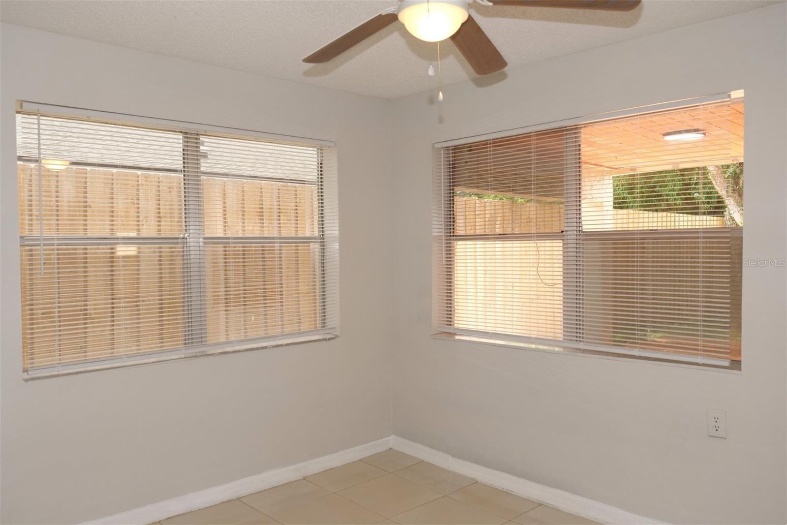 MICHIGAN AVE PARK - Residential Lease