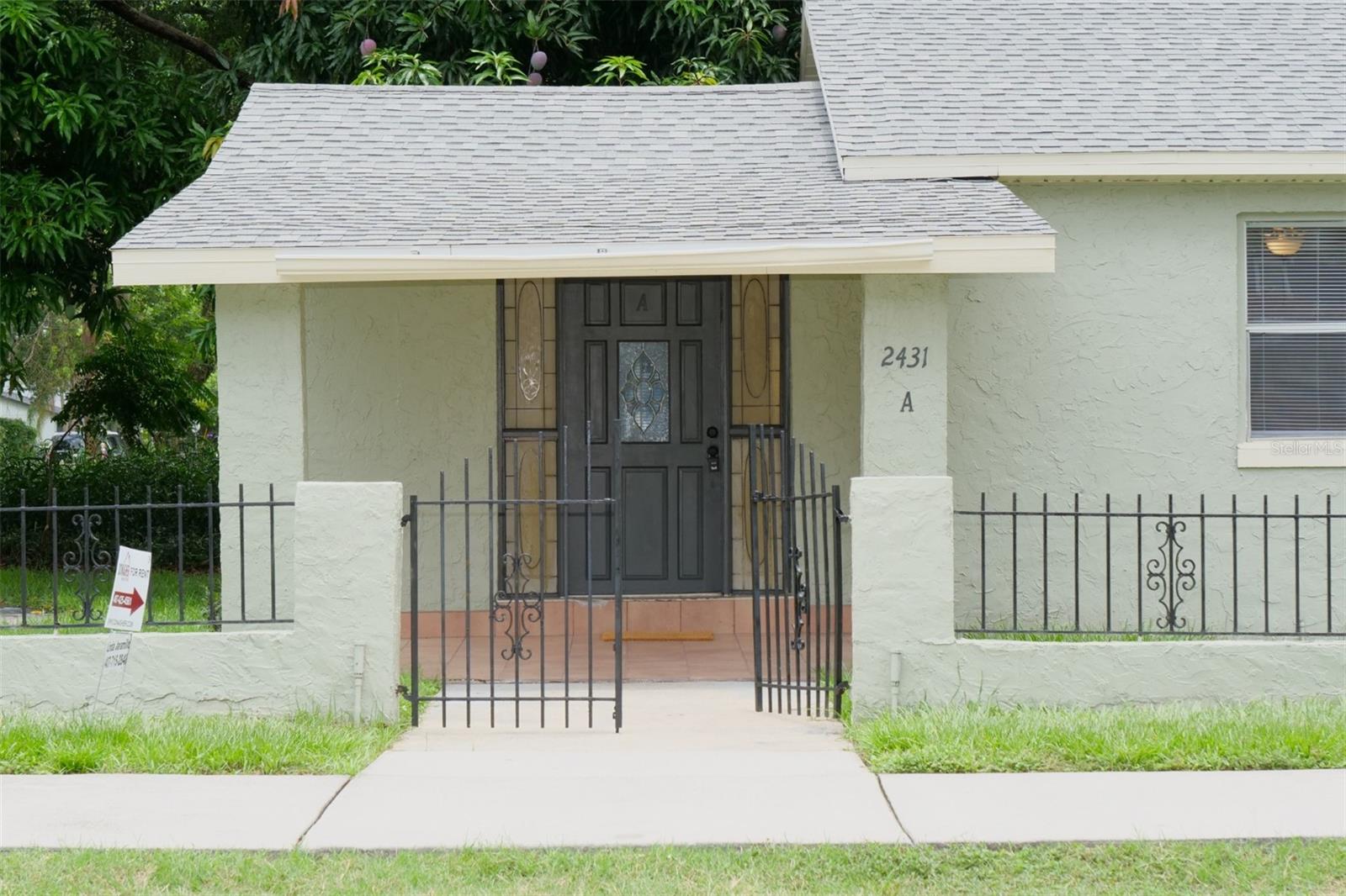 MICHIGAN AVE PARK - Residential Lease